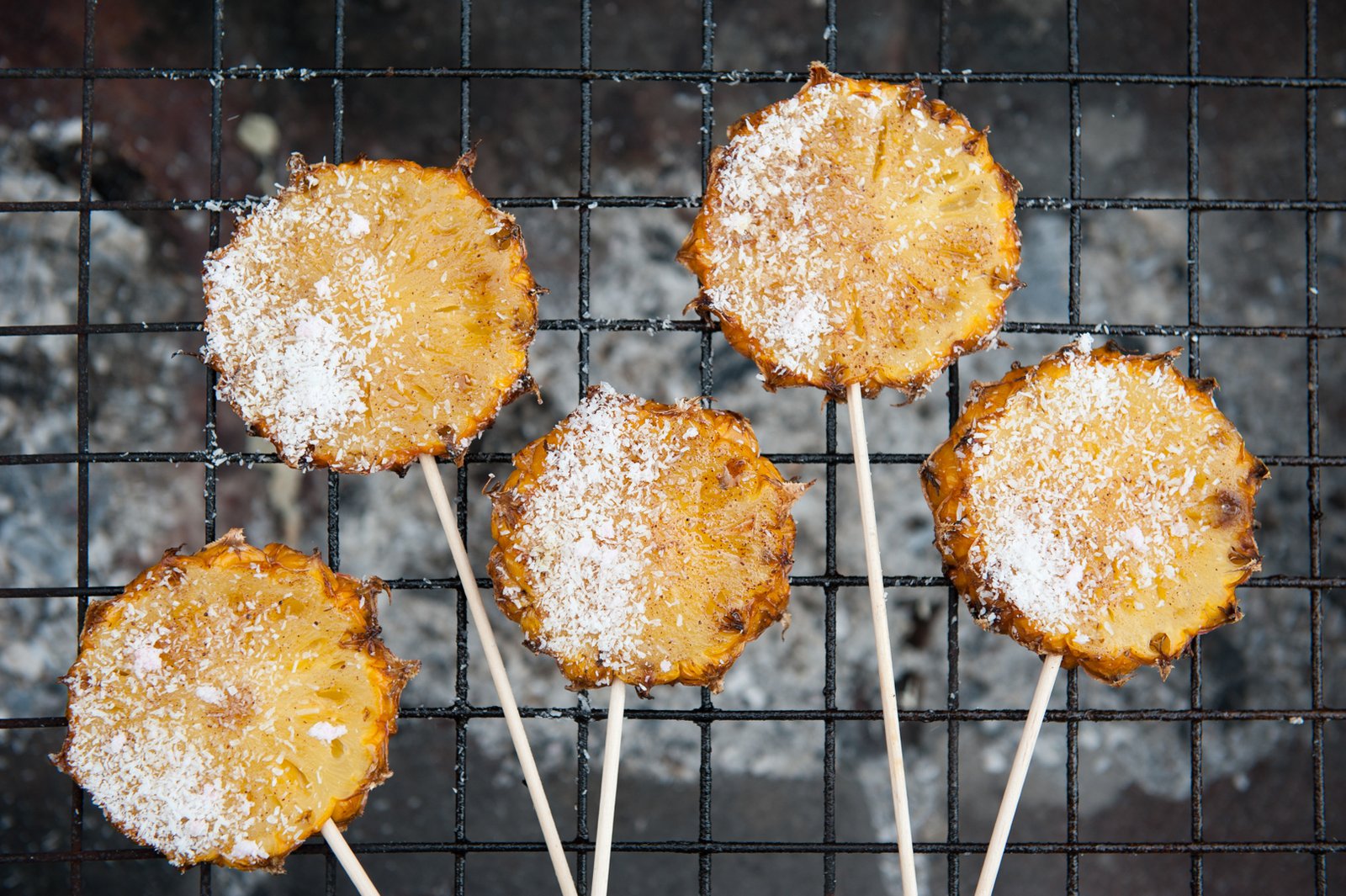 Pineapple braai styled for food photography by Jac Kritzinger